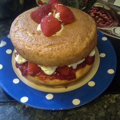 cheating quick strawberry cream sponge cake A picture of cheating quick strawberry cream sponge cake.