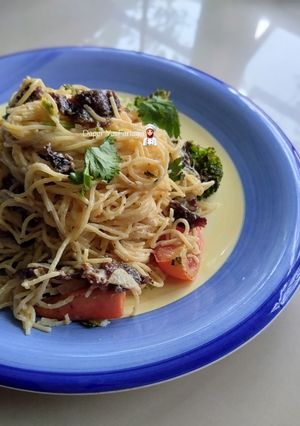 Gambar Fusion Style Garlic Cream Beef Angel Hair with Grilled Veggies