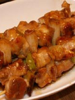 A picture of Yakitori In A Frying Pan.