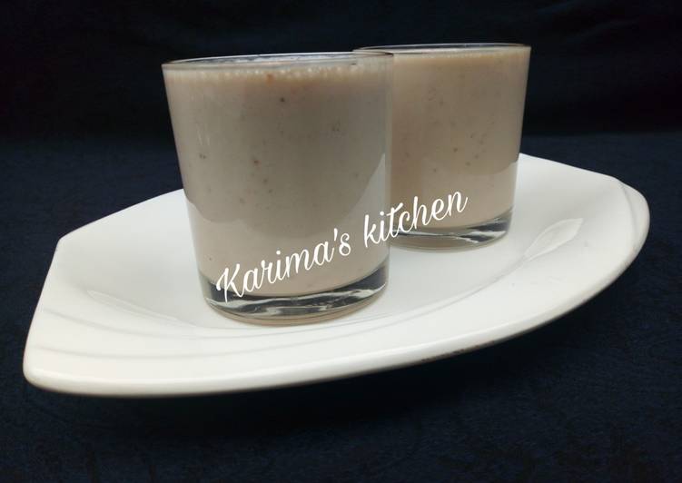 Recipe of Strawberry banana smoothie in 16 Minutes for Family