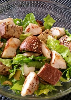 A picture of Chicken salad.