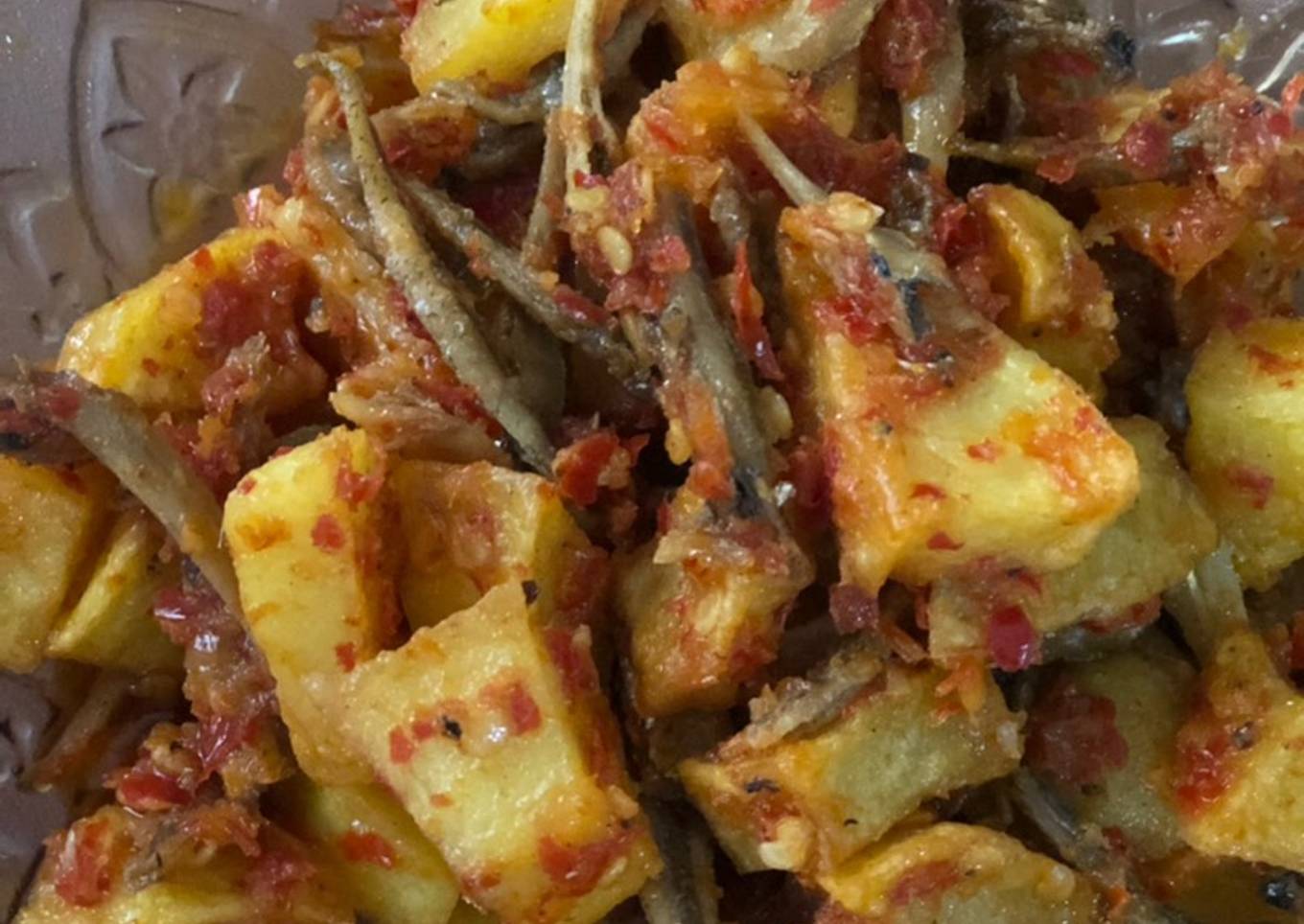 Kentang teri balado