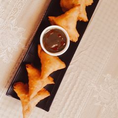 A picture of Cheese Corn Samosa.
