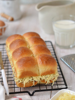 Foto resep SWEET BREAD (with Whipping Cream)