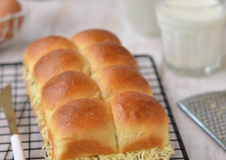 SWEET BREAD (with Whipping Cream)