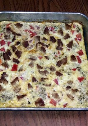 A picture of brat oven omelet.