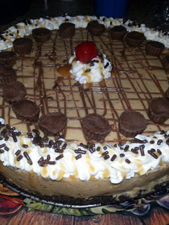 A picture of no bake peanut butter pie.