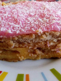 Una foto de Postre y flan con vainillas
