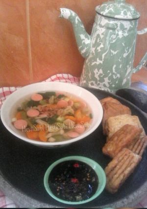Foto resep Sup sayuran Ala HestiSubi