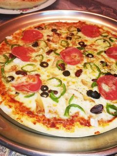 صورة لوصفة بيتزا المرتديلا 🍕