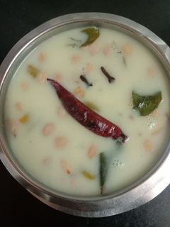 પોટેટો કઢી રેસીપી મુખ્ય ફોટો