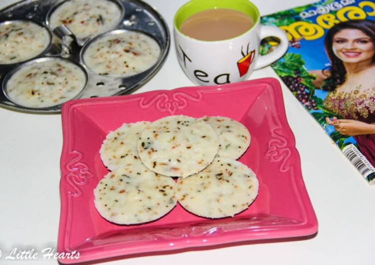 Recipe of Homemade Thalicha Idli / South Indian Style Tempered Steamed Rice Cakes / Tadka Idli