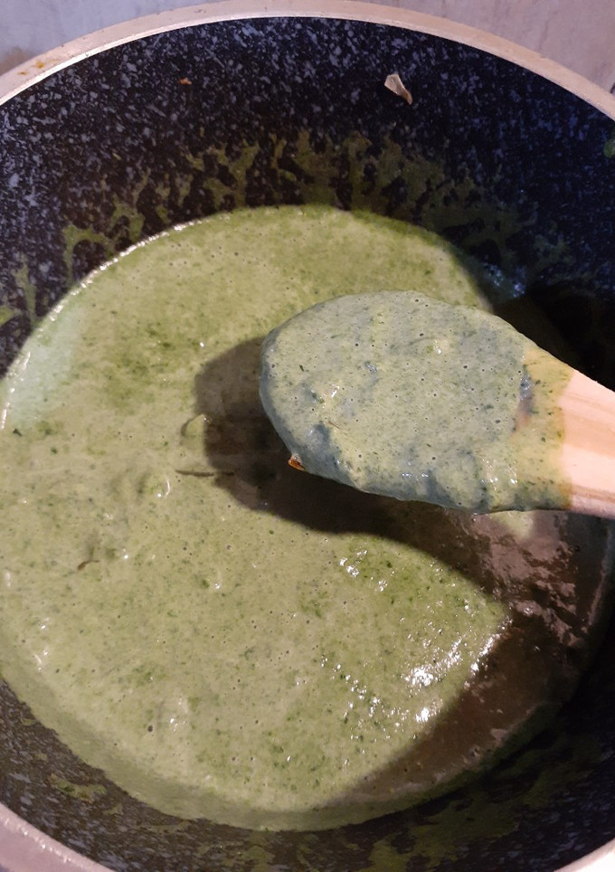 Una foto de Salsa de espinaca