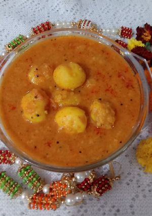 A picture of Dum aloo.