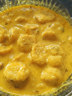 राजस्थानी गट्टे की सब्जी (Rajasthani gatte ki sabzi recipe in Hindi) रेसिपी मुख्य फोटो