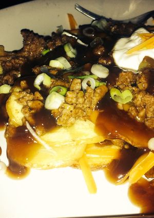 A picture of Hot-Skins Taco Poutine.
