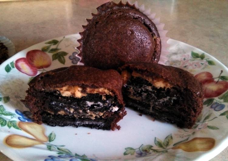 Brownie cupcakes with peanut butter Oreo centers