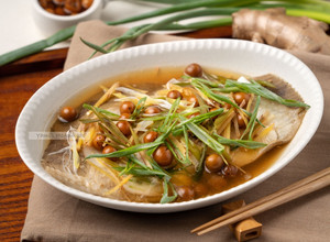 破布子蒸鱈魚【電鍋料理】 的食譜成品照片