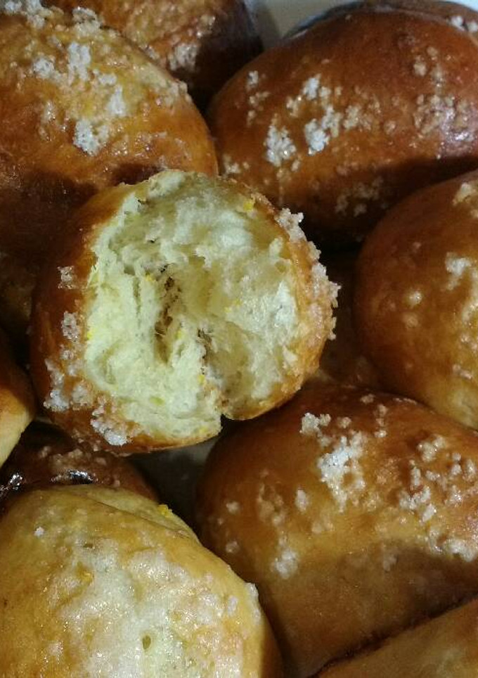 Una foto de Suizos (panecillos de leche) de anís