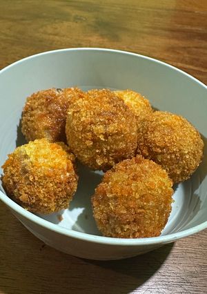 Foto resep Bitterballen (isi daging sapi)