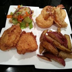 A picture of Japanese Shrimp & Fish Tempura.