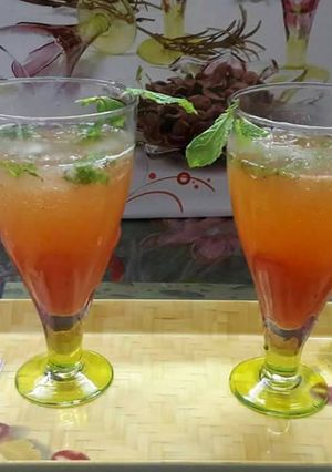 A picture of Pink guava moktail.