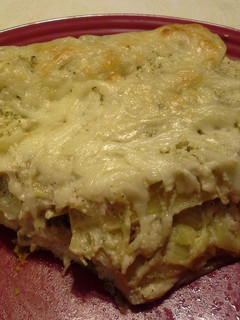 A picture of Creamy White Chicken & Artichoke Lasagna.