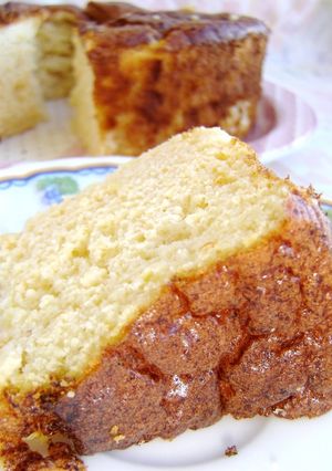 A picture of Flourless Okara Orange Chiffon Cake.