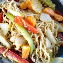 A picture of vegetable stir fry.