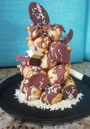 Una foto de Masa de choux (Croquembouche)