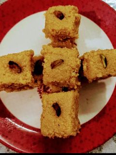 मिल्क केक (milk cake recipe in Hindi) रेसिपी मुख्य फोटो