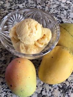 Una foto de Helado de mango