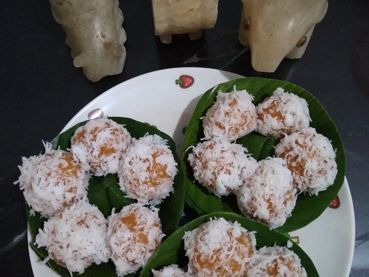 Cara Bikin Klepon ubi orange with takir daun Praktis