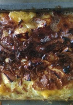 A picture of Cheddar Apple Bacon Cornbread Breakfast.
