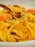 Espaguetis a la Marinera con carne de bocas de Cangrejo