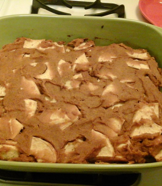 A picture of Pumpkin Apple Cake.