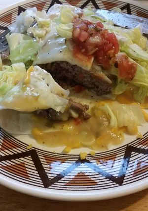 A picture of Mexican Hamburgers.