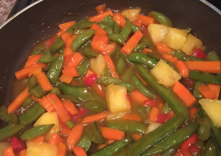 Steps to Prepare Homemade Sweet And Sour Stir Veggie fry