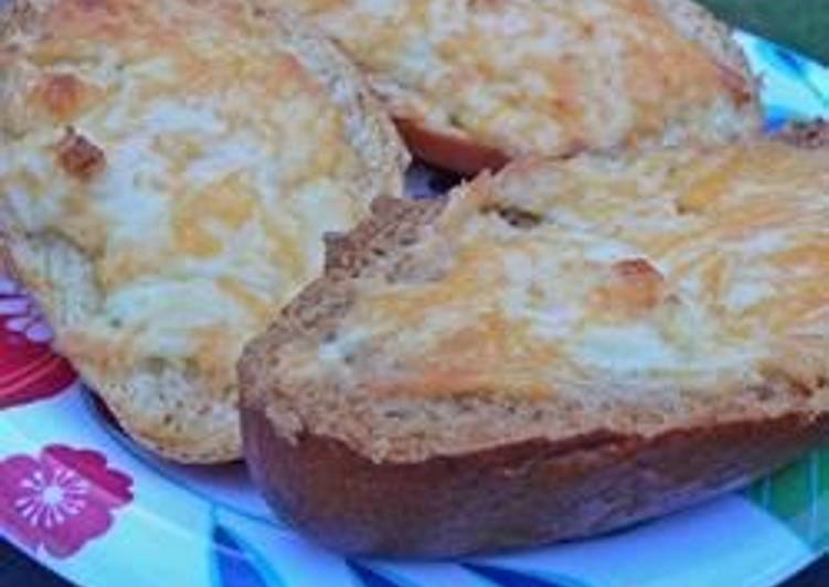 Recipe of Homemade Cheese Bread &lt;3