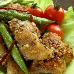 A picture of Chicken and Garlic Stir-fry with Black Pepper.