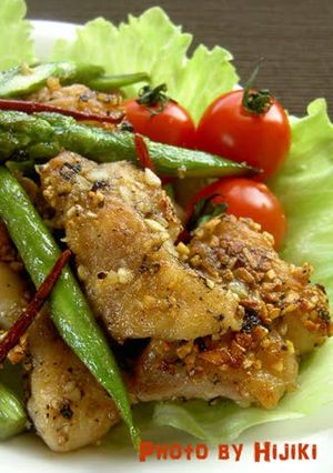 A picture of Chicken and Garlic Stir-fry with Black Pepper.