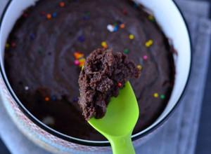 A picture of Nutella Chocolate Brownie In Microwave.