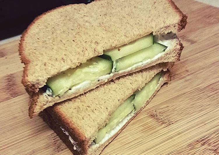 Recipe: Yummy Refreshing Cucumber and Cream Cheese Sandwiches