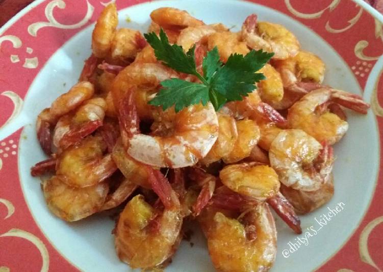 Langkah Mudah untuk Menyiapkan Udang Goreng Bumbu Anti Gagal