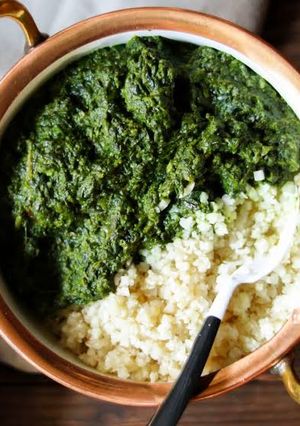 A picture of Instant Pot Saag.