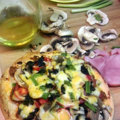A picture of Tortilla Pizza.