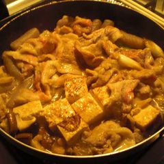 Better than Beef!? Amazing Pork Sukiyaki A picture of Better than Beef!? Amazing Pork Sukiyaki.