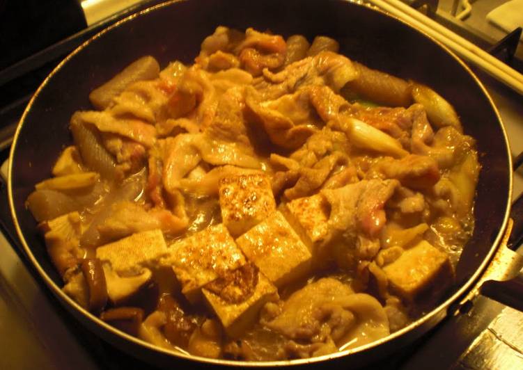 Recipe: Yummy Better than Beef!? Amazing Pork Sukiyaki