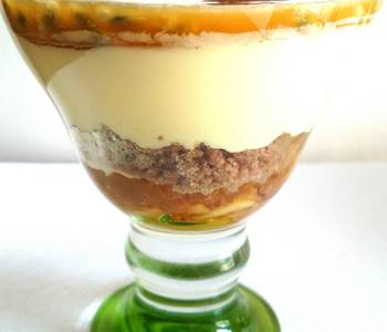 How To Cooking Recipe Caramelized apples lemon cream cinnamon crumble with passion fruit Delicious