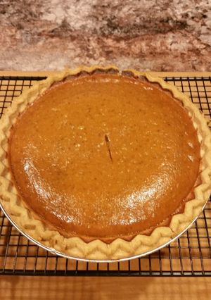 A picture of Simple Pumpkin Pie.